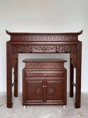 Mẫu Bàn Thờ Gỗ BT2