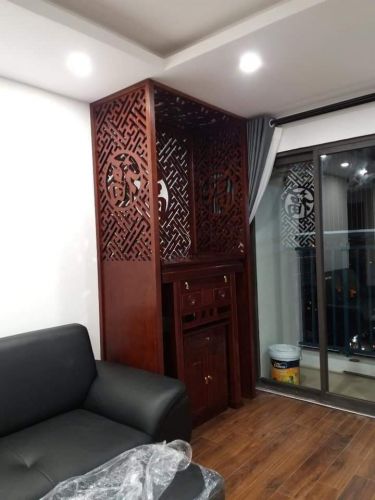 Vách Ngăn Tấm Chắn Bàn Thờ CNC