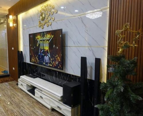 Mẫu vách tivi phòng khách đẹp ,thi công trọn gói