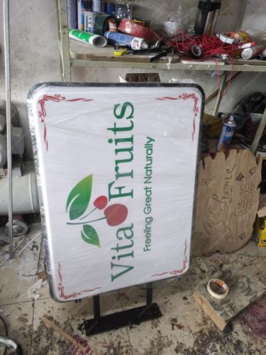 Biển vẫy hộp đèn mica giá xưởng