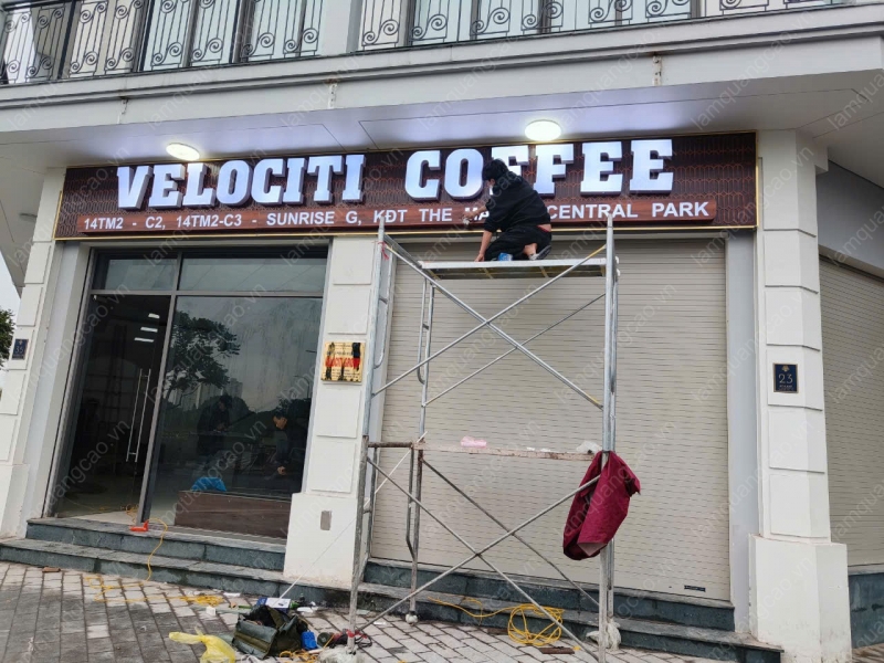 Làm biển Gỗ nhà hàng quáng cafe spa