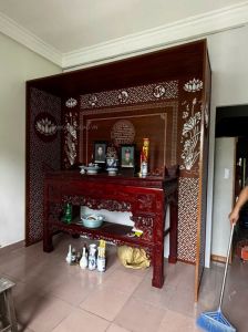 VÁCH NGĂN NHỰA PHÒNG THỜ CHỐNG ẨM MỐC